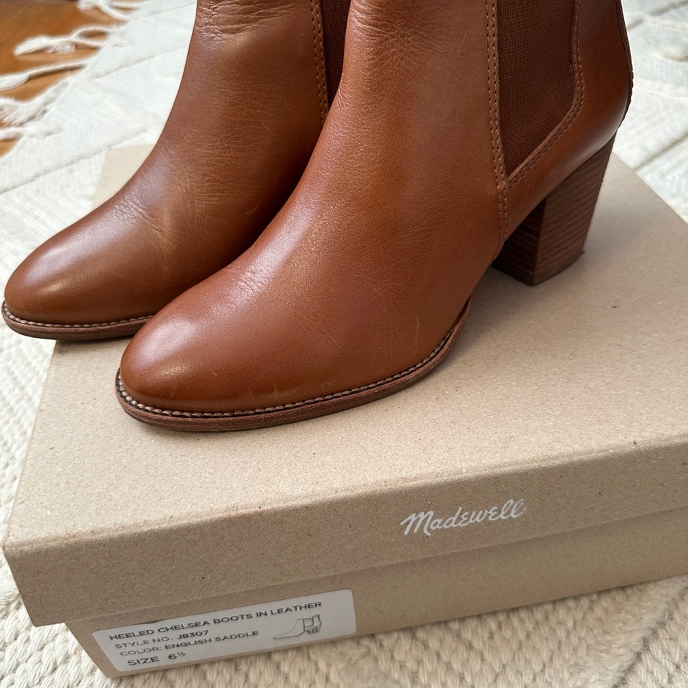 Madewell Chelsea Boot - Picture 5 of 5